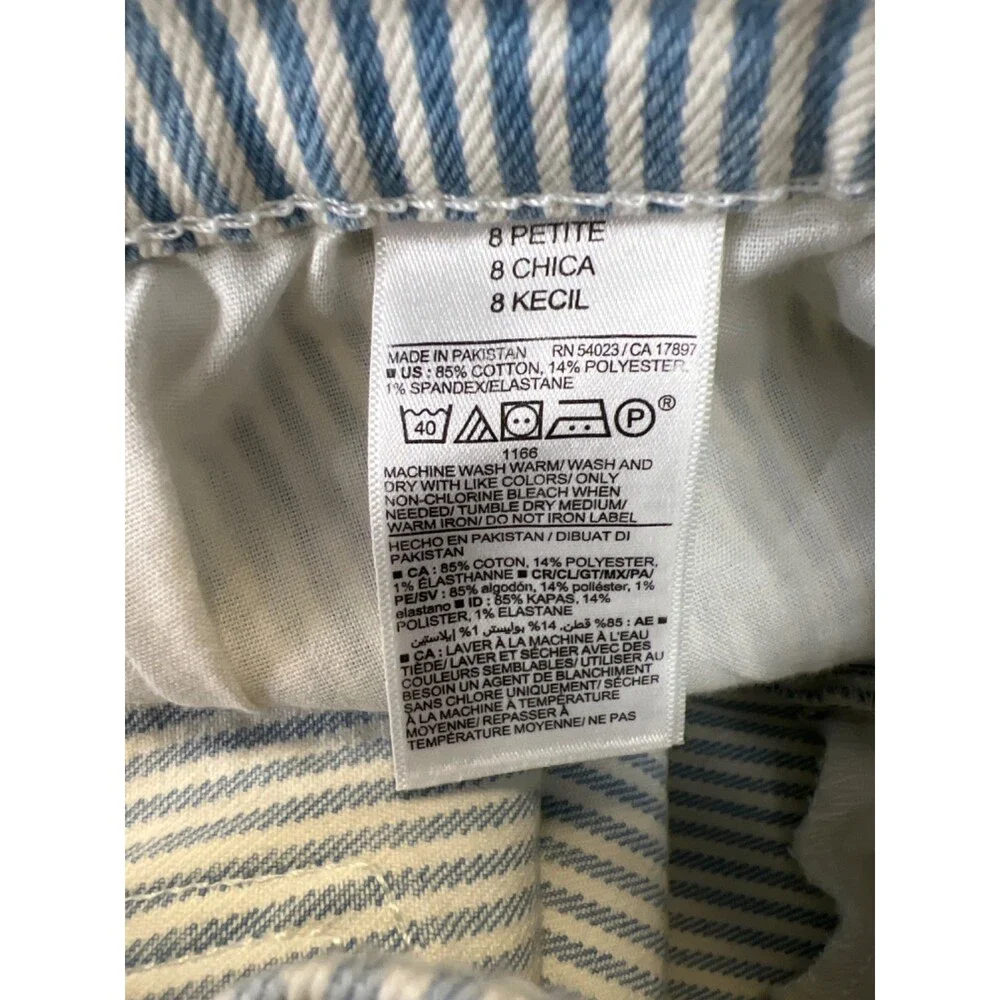 Old Navy Women's Blue Striped Button Fly Sky-Hi Straight Leg Jeans - 8 Petite